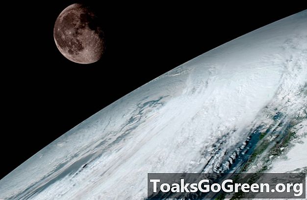 Нові зображення Землі від GOES-16