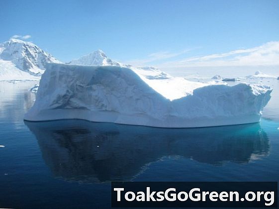 Bán đảo Nam Cực được cho là tan chảy sau nhiều thế kỷ nóng lên