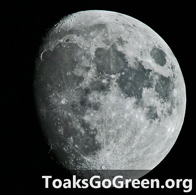 Las mejores imágenes de la luna y Venus en noviembre de 2011