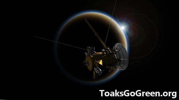 Cassini와 Titan의 마지막 만남
