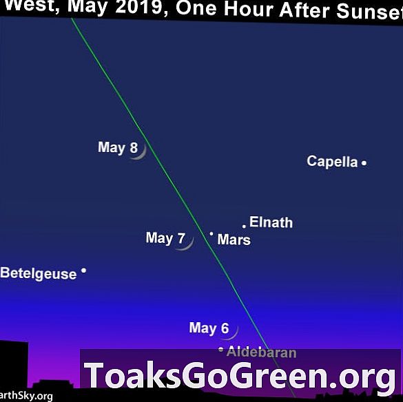 Bulan sabit di Gemini pada 9 Mei