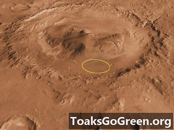 Марсоход Curiosity отправится в путь к первому пункту назначения на Марсе