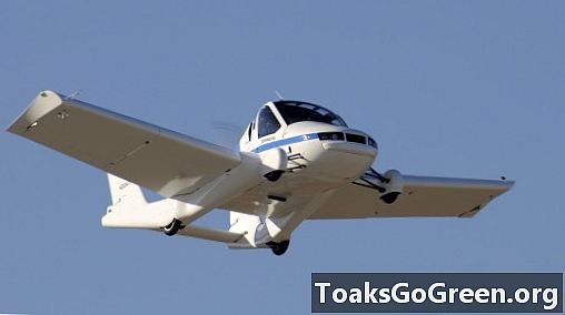 Leteči avtomobil opravi letalske preizkuse prve faze