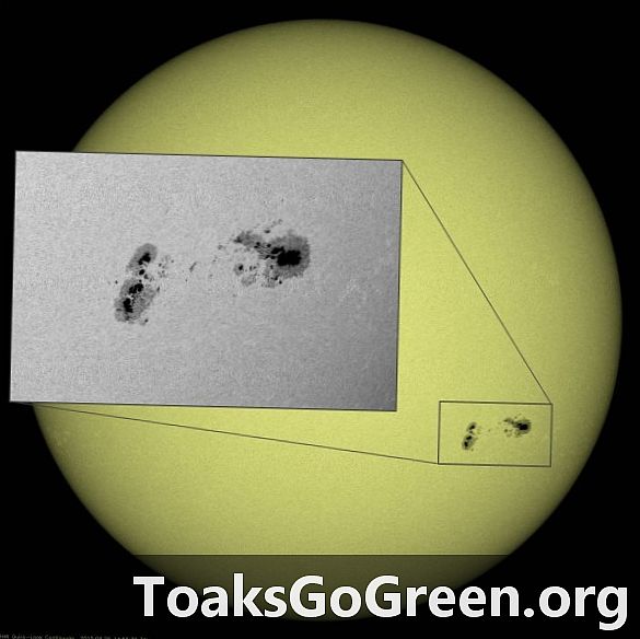 Taula solar gegant AR2403