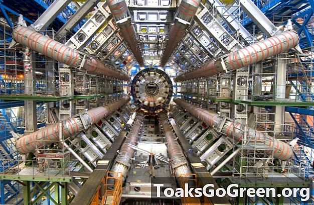 Các nhà nghiên cứu từ Đại học Zurich phát hiện ra hạt mới tại CERN