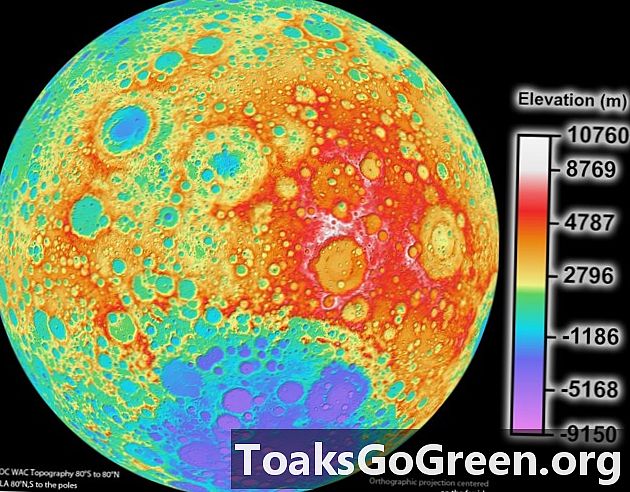 Carte topographique de lune la plus haute résolution