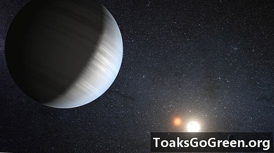 Mise objevuje několik planet obíhajících dvě slunce