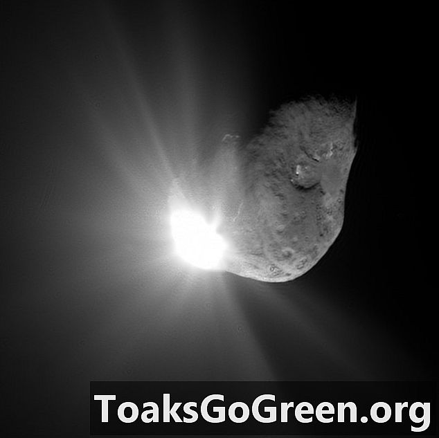 NASA memiliki rencana untuk mengetuk asteroid tentunya