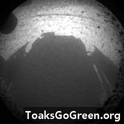 NASA의 호기심 로버가 화성에 안전하게 착륙