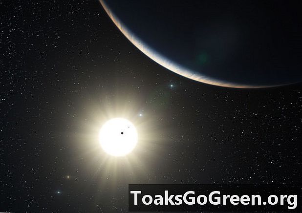 Record de nou planetes orbitant una estrella propera