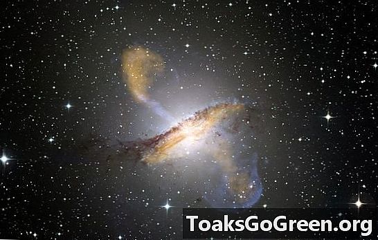 Braccia a spirale trovate all'interno di una galassia ellittica