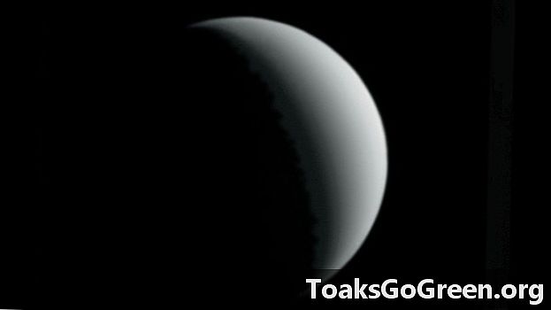 Venus 'mystiske nattside afsløret