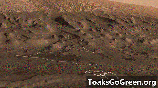 Video: Terbang melintasi rute Curiosity di Mars