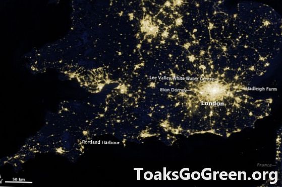 Kilátás az űrből: London fényei