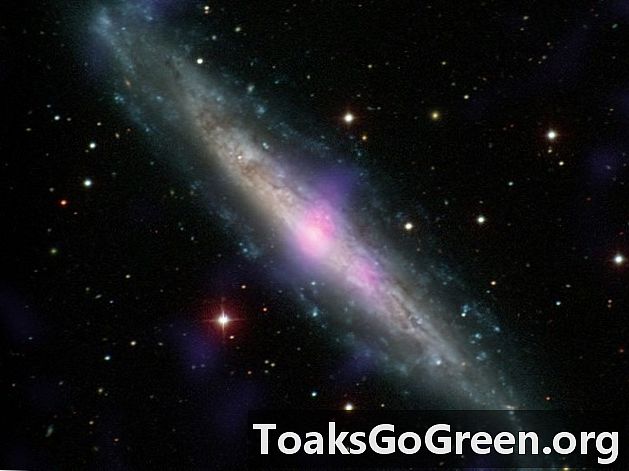Buchi neri valzer e galassie in collisione