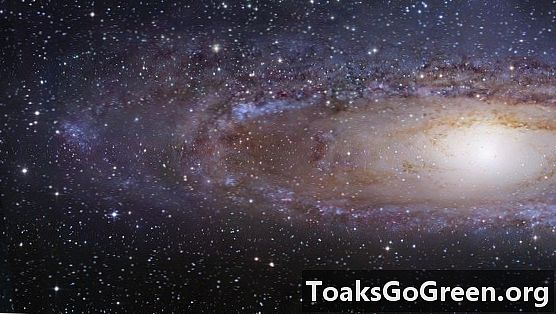 Mahu membantu mengenal pasti kluster bintang di galaksi Andromeda?