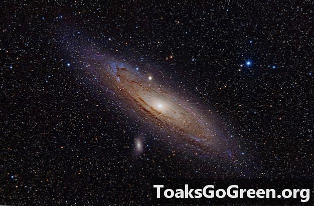 Galaxie Andromeda, nejbližší velká spirála
