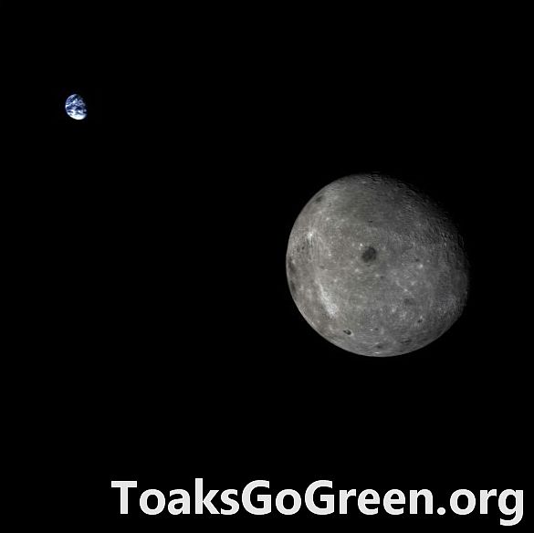 צילום יוצא דופן של הצד הרחוק וכדור הארץ של הירח, מצ'אנג'ה