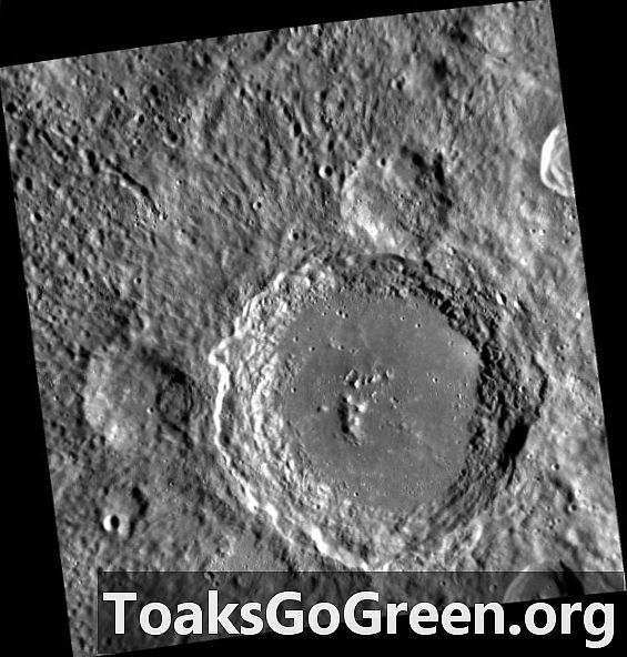 Čia yra (Johno) Lennono krateris ant Merkurijaus