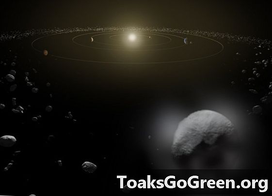 Il più grande asteroide Cerere sta sfogando il vapore acqueo nello spazio