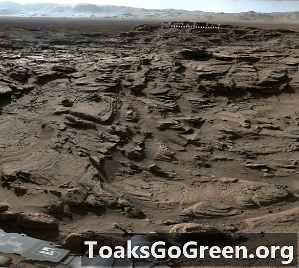 Mars rover, şu ana kadarki en sağlam araziyi aşıyor