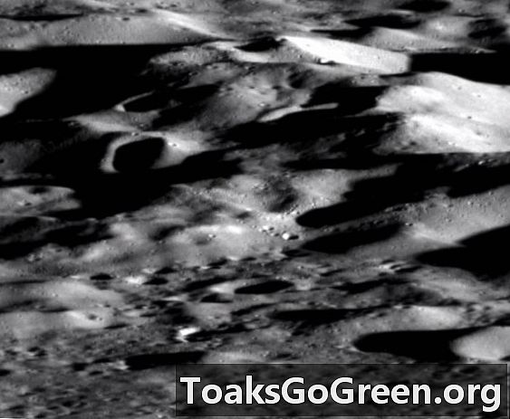 Sledujte telekonta 16. dubna při MESSENGERově pádu do Merkuru